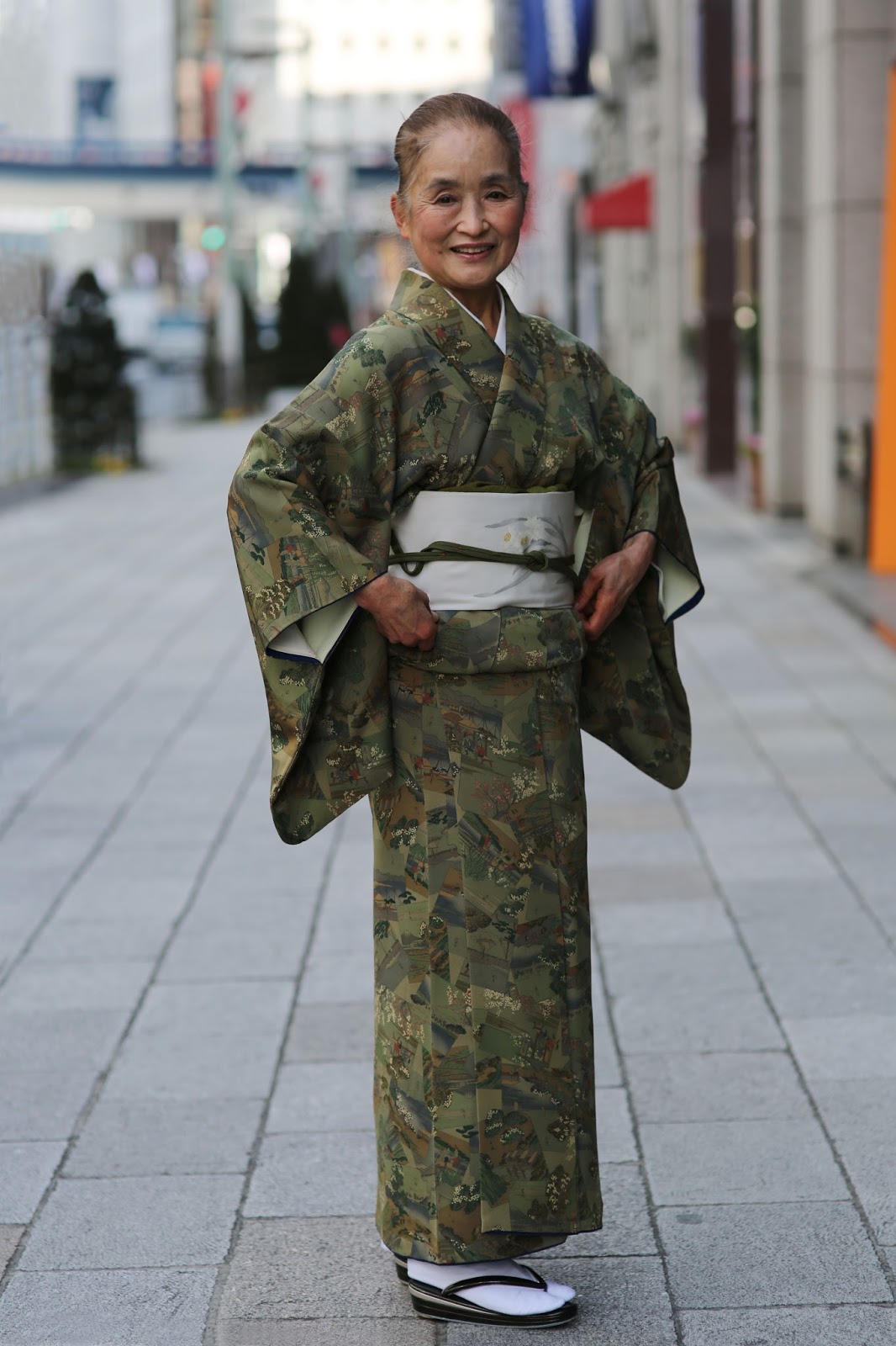 Kimono Details - Advanced Style