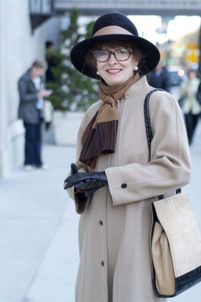 Gloves Shift the Everyday Comfortable Outfit Into a Chic Outfit